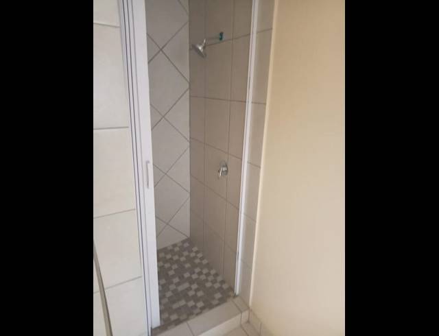 2 BEDROOM PROPERTY TO RENT IN LADANNA